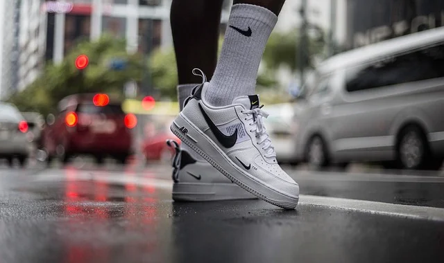 PFAS in Athletic Socks: What's Coating Your Feet