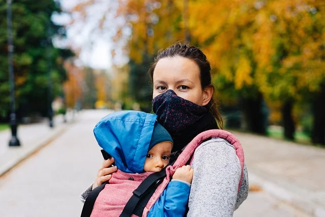 PFAS Free Baby Carrier and Wrap: Safe Babywearing Choices