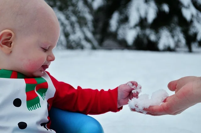 PFAS Free Baby Mittens: Safe Newborn Hand Covers