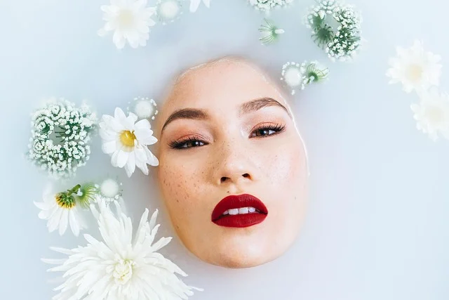 PFAS Free Retinol: Safe Anti-Aging Serums Without Chemicals