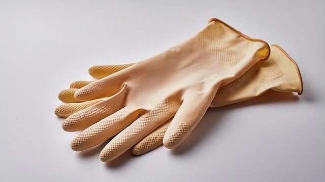 PFAS Free Cleaning Gloves: Safe Rubber and Silicone Options