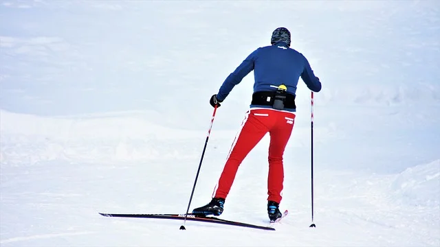 PFAS Free Ski Pants: Non-Toxic Snow Gear Guide