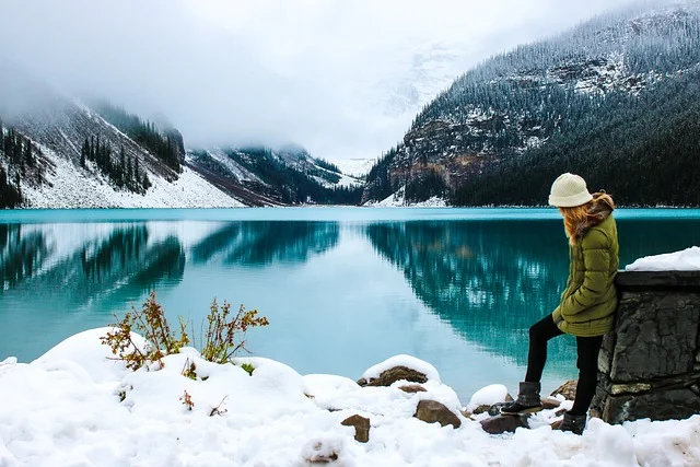 PFAS in Softshell Jackets: Understanding DWR Coating Risks